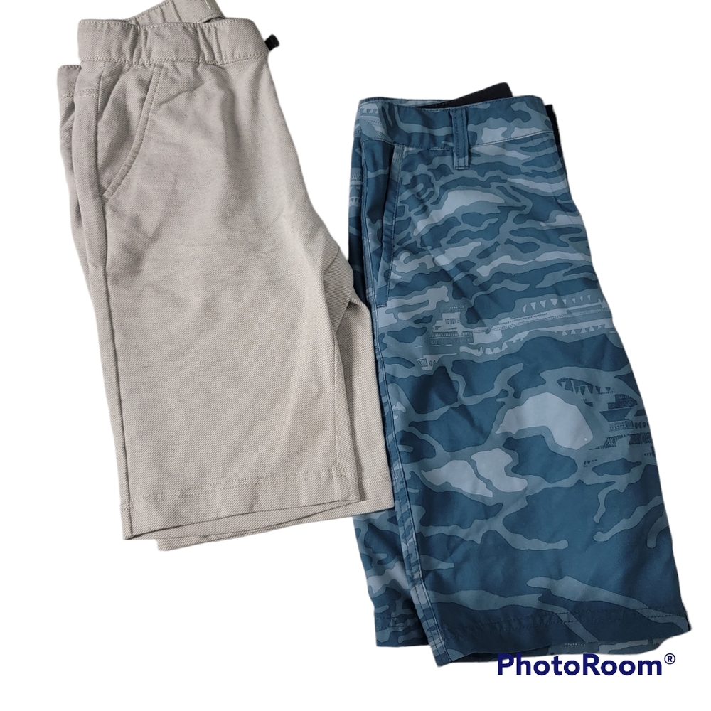 Bundle Big Boy's Quicksilver swim Short + Levi"s Cotton Short Size 10/12